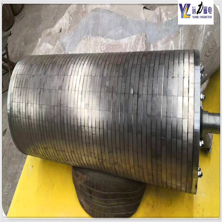 磁選機(jī)，滾筒磁選機(jī)促進(jìn)選礦領(lǐng)域整體的發(fā)展_滾筒磁選機(jī)促進(jìn)選礦領(lǐng)域整體的發(fā)展如何調(diào)磁選角_參數(shù)調(diào)磁及品牌價格