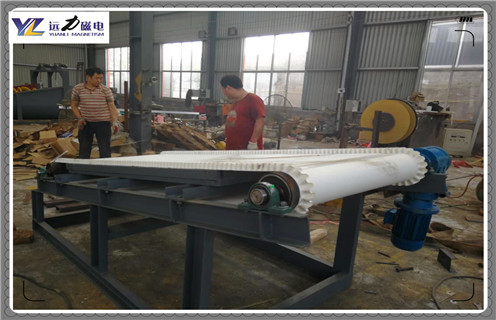 大型平板磁選機(jī)，江蘇超大型平板式磁選機(jī)_江蘇超大型平板式磁選機(jī)工作原理_選礦規(guī)格參數(shù)及執(zhí)行標(biāo)準(zhǔn) 