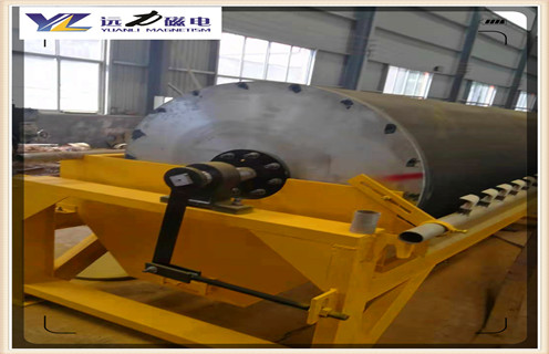 小型磁選機(jī)，濰坊小型磁選機(jī)的保養(yǎng)重點工作_輥式濰坊小型磁選機(jī)的保養(yǎng)重點工作_磁塊如何排列 