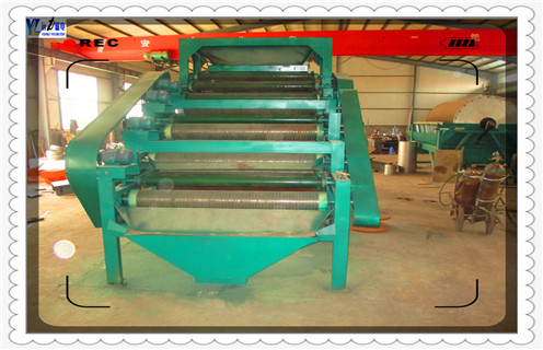 強(qiáng)磁輥式磁選機(jī)，高效節(jié)能的強(qiáng)磁輥式磁選機(jī)生產(chǎn)更環(huán)保_輥式高效節(jié)能的強(qiáng)磁輥式磁選機(jī)生產(chǎn)更環(huán)保_磁塊如何排列