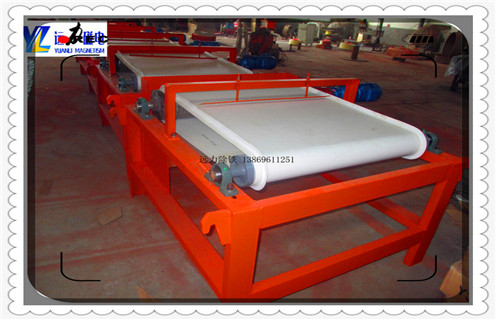 干式磁選機(jī)，山東新型干式磁選機(jī)_錳礦山東新型干式磁選機(jī)一般是多少_生產(chǎn)廠家