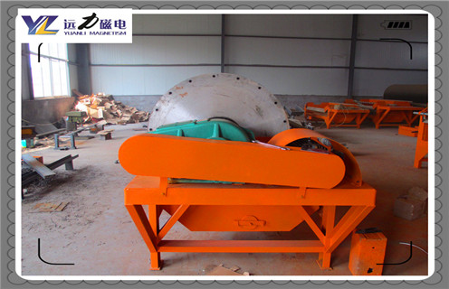 濕式磁選機(jī)，濕式磁選機(jī)廠家提醒客戶做好濕式磁選機(jī)的維護(hù)工作，提升生產(chǎn)技術(shù)_鐵礦濕式磁選機(jī)廠家提醒客戶做好濕式磁選機(jī)的維護(hù)工作，提升生產(chǎn)技術(shù)型號參數(shù)及磁場強(qiáng)度