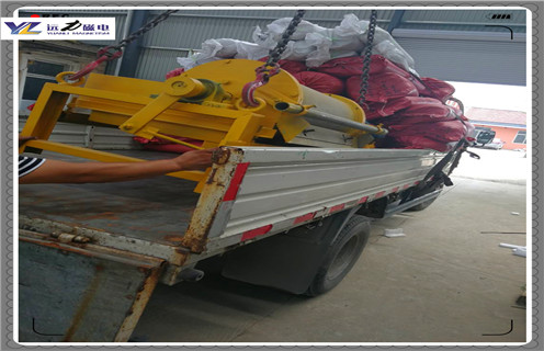 干式磁選機(jī)，內(nèi)蒙古干式磁選機(jī)的強(qiáng)磁是多少_推薦合適廠家皮帶及結(jié)構(gòu)價(jià)格，內(nèi)蒙古干式磁選機(jī)的強(qiáng)磁是多少，干式磁選機(jī)廠家生產(chǎn)高性能 