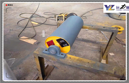 永磁滾筒，山東永磁滾筒磁選機(jī)，山東永磁滾筒磁選機(jī)多少錢一個(gè)工作原理